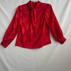 Robbie Sport Chic Red Women's Blouse with Tie Neck. Size 7/8. INV25/297
